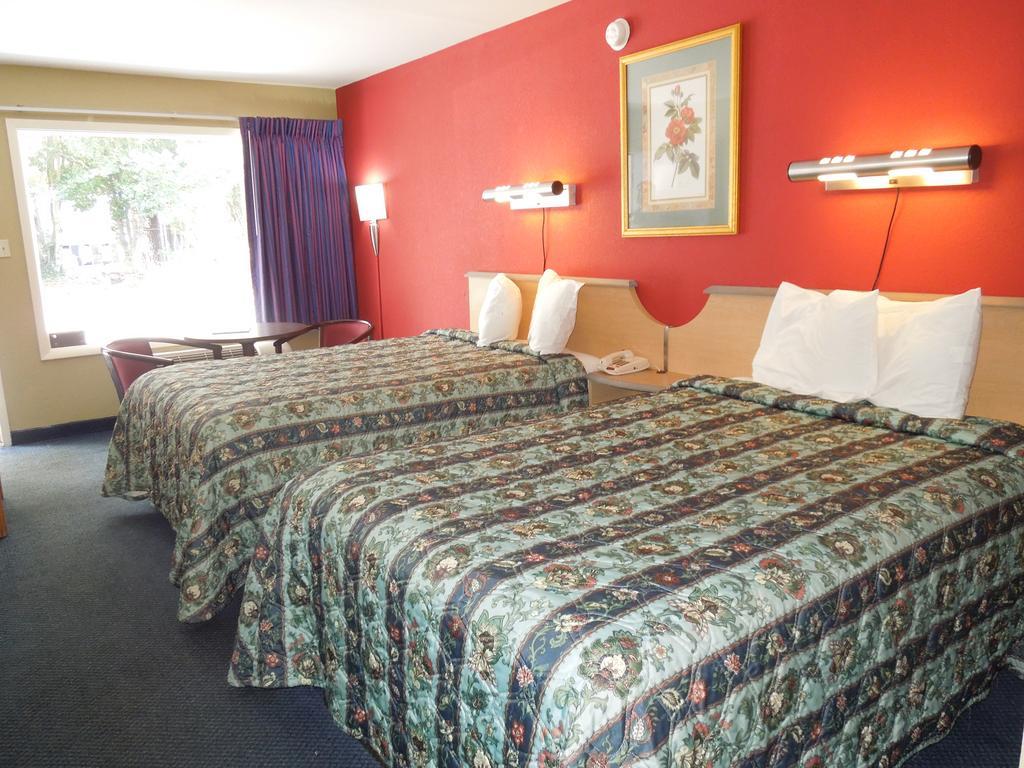 Red Roof Inn Williamsburg Zimmer foto